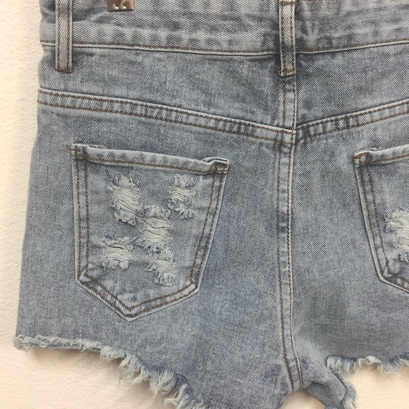 High rise distressed shorts sz. S - Picture 4 of 6